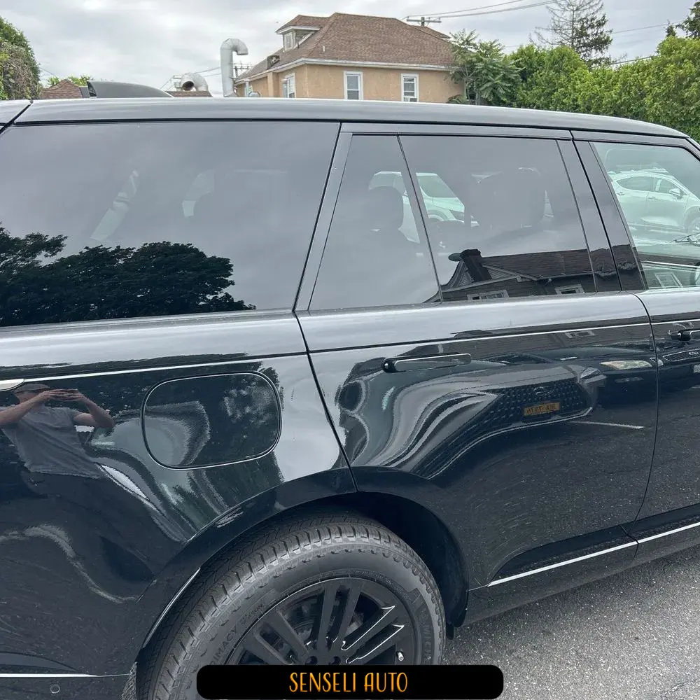 2023 Land Rover Range Rover P530 SE