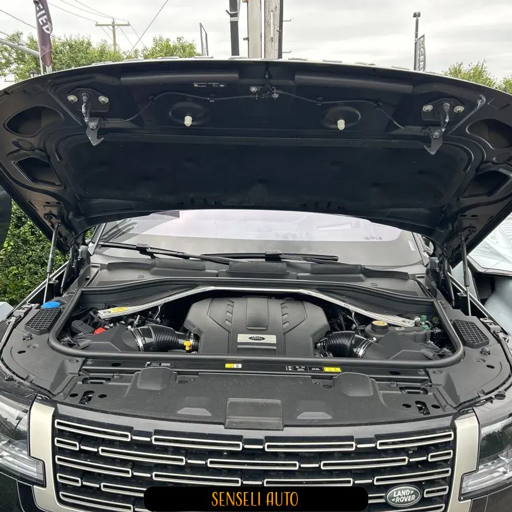 2023 Land Rover Range Rover P530 SE