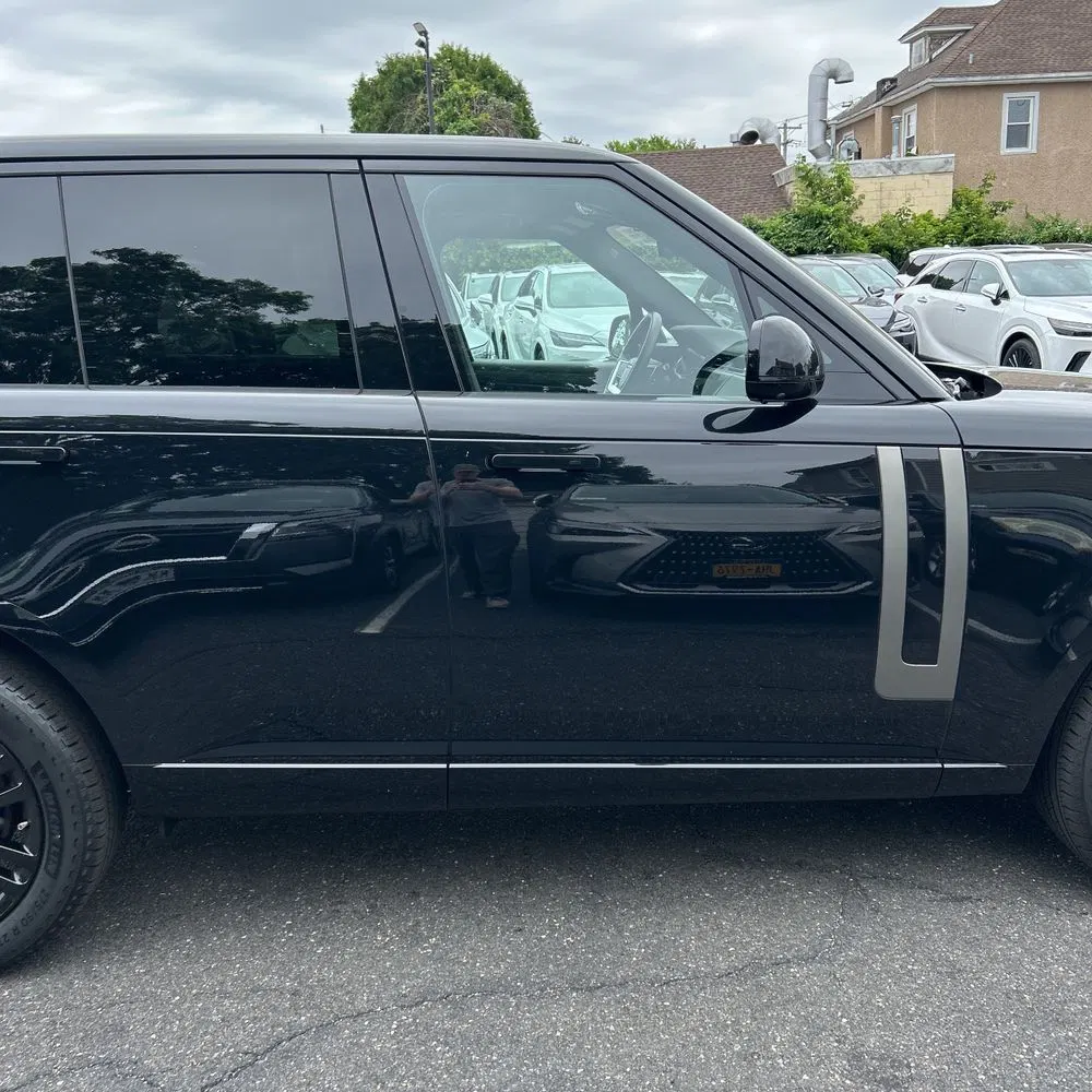 2023 Land Rover Range Rover P530 SE