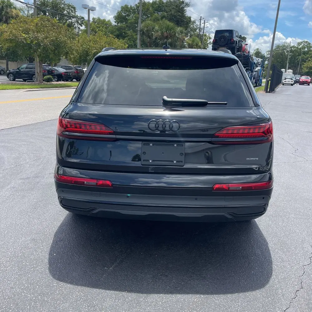 2024 Audi Q7 Premium Plus 55