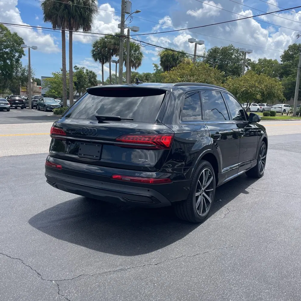 2024 Audi Q7 Premium Plus 55