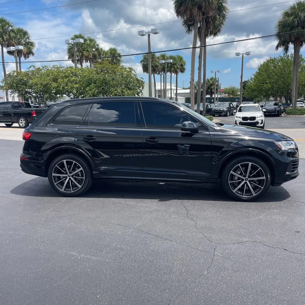 2024 Audi Q7 Premium Plus 55