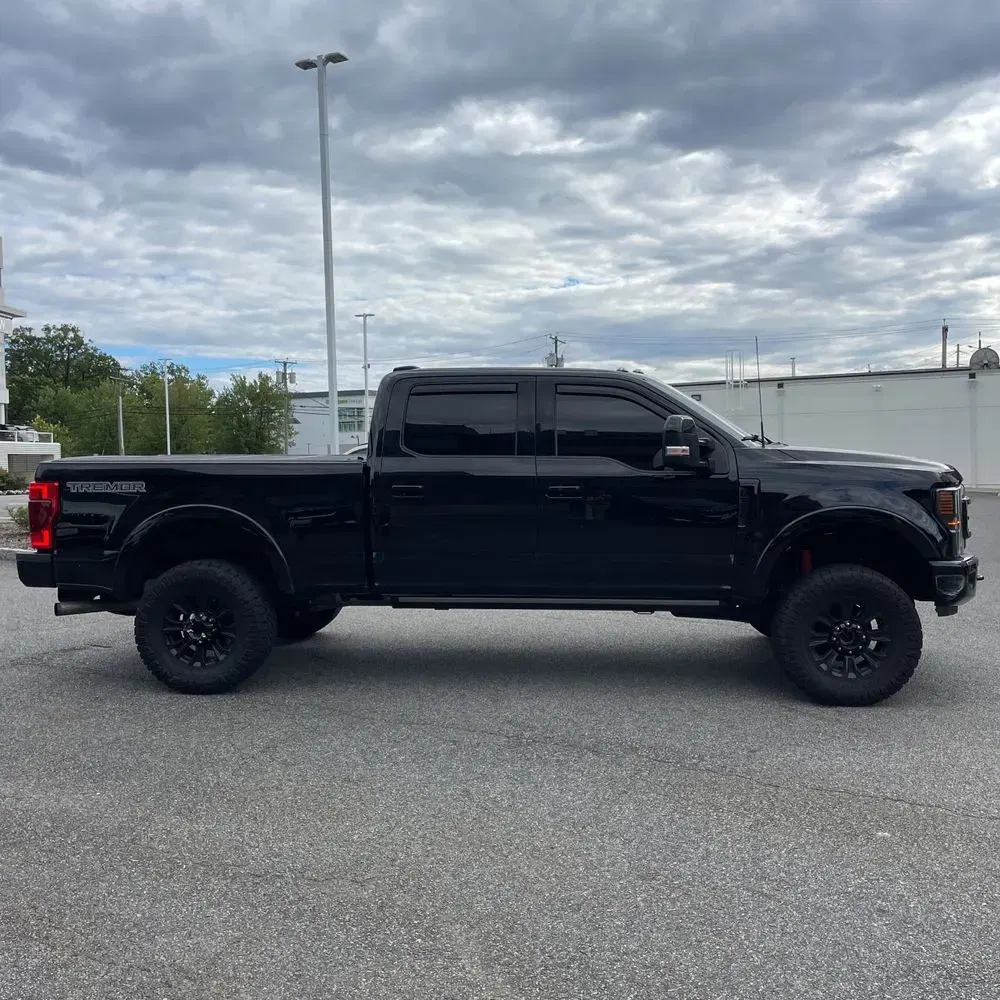 2022 Ford F-350 Super Duty Lariat