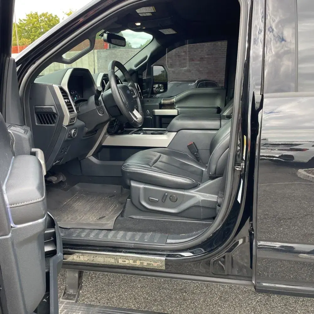 2022 Ford F-350 Super Duty Lariat