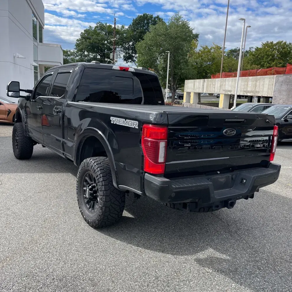 2022 Ford F-350 Super Duty Lariat