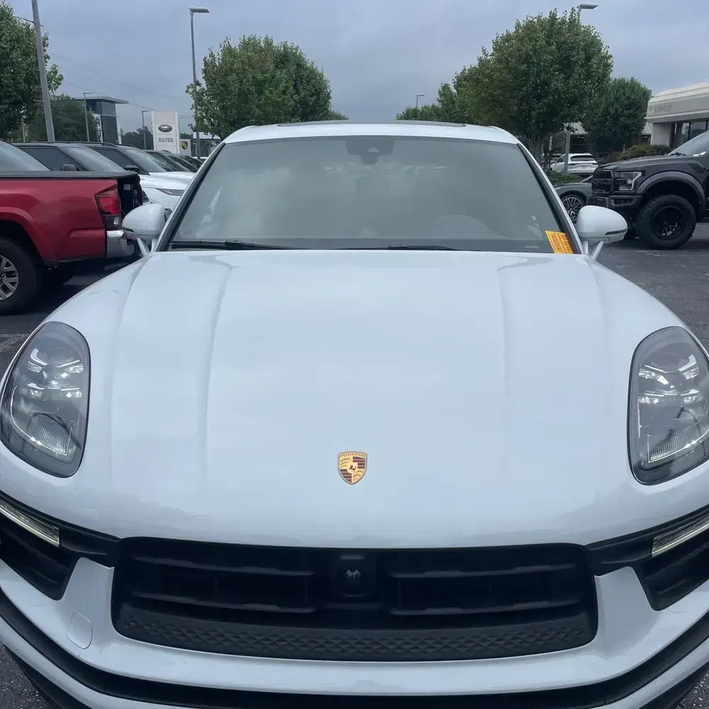 2024 Porsche Macan Base