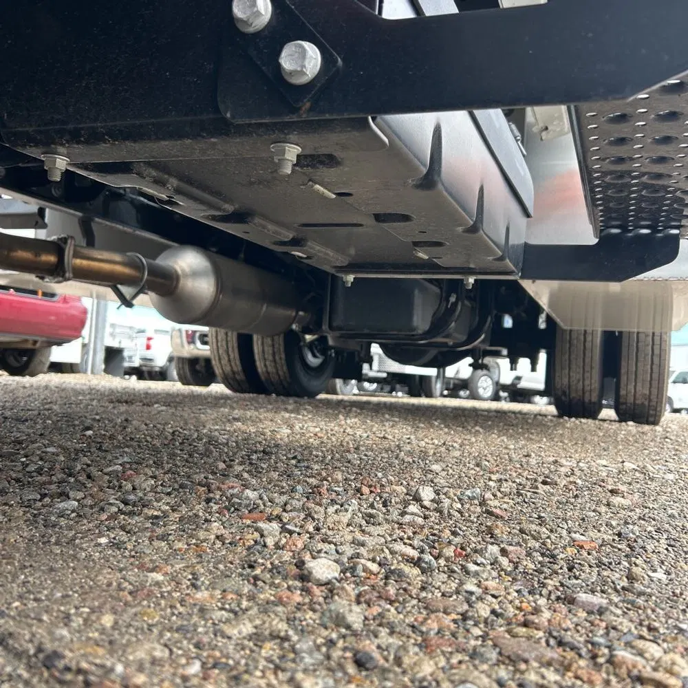 2023 Chevrolet Silverado 5500 W/T