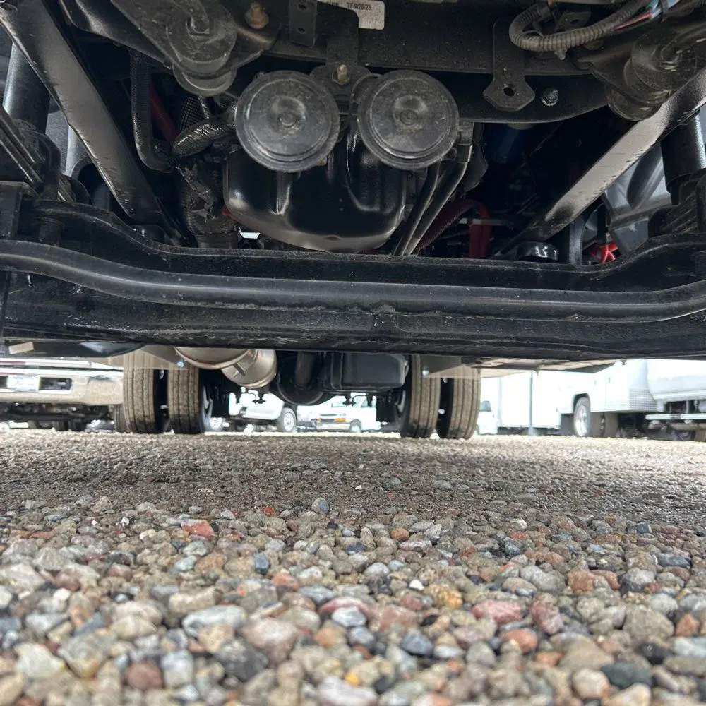 2023 Chevrolet Silverado 5500 W/T