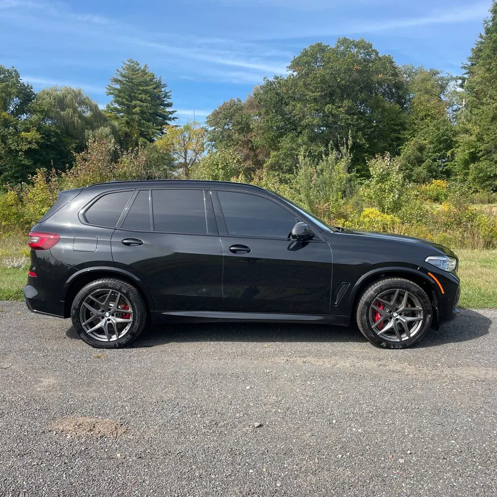 2022 BMW X5 M50i
