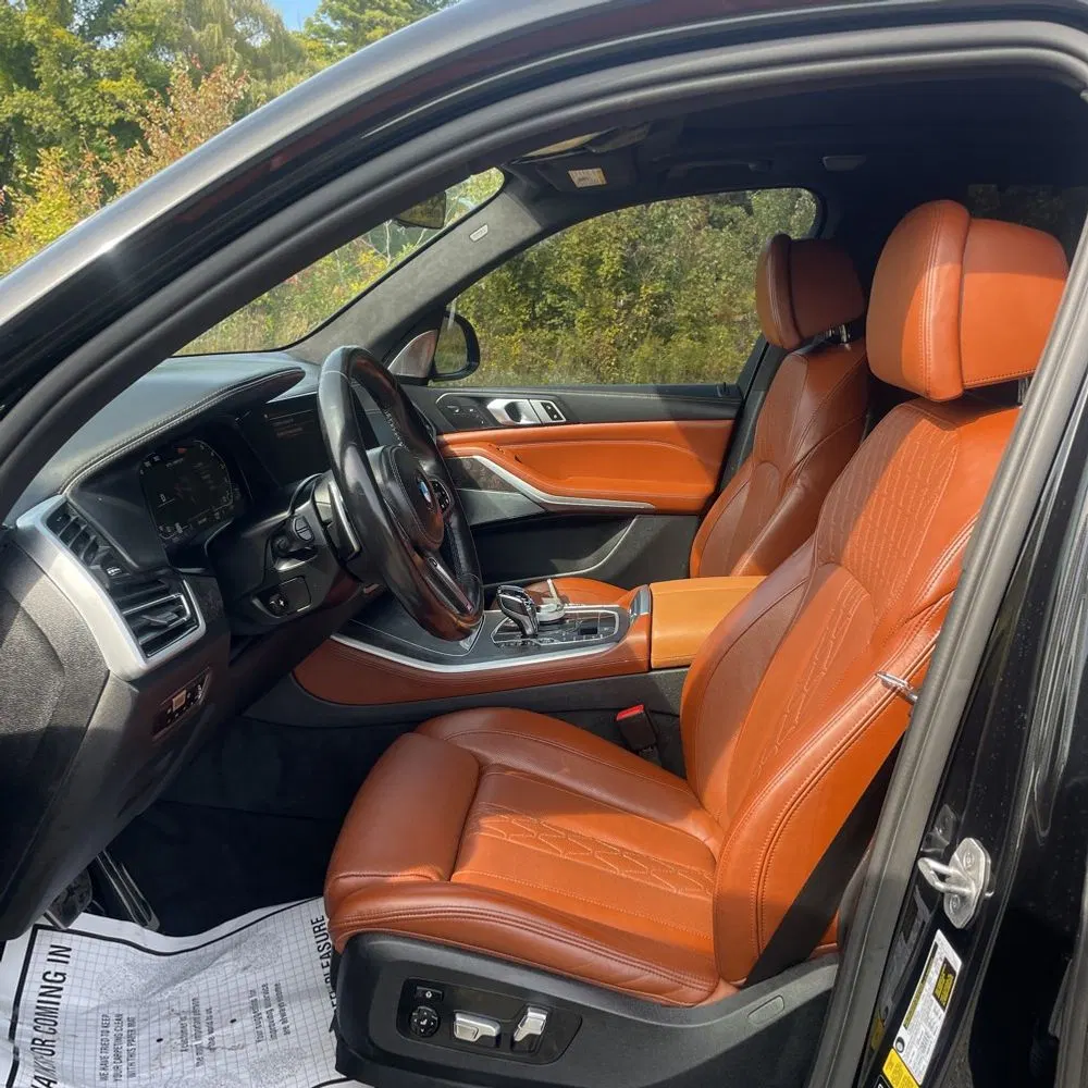 2022 BMW X5 M50i