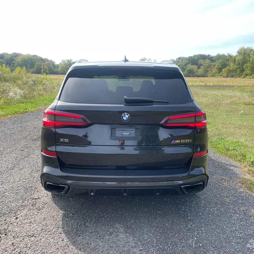 2022 BMW X5 M50i