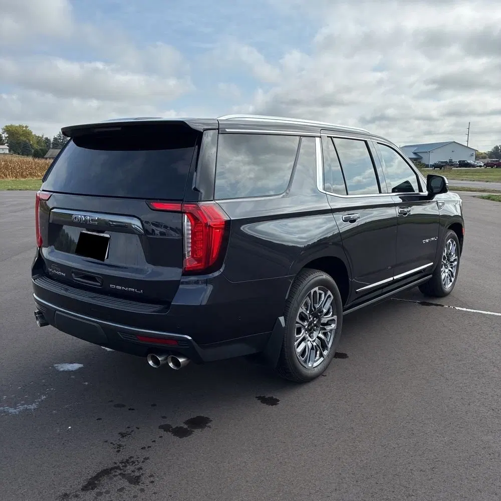 2023 GMC Yukon Denali Ultimate