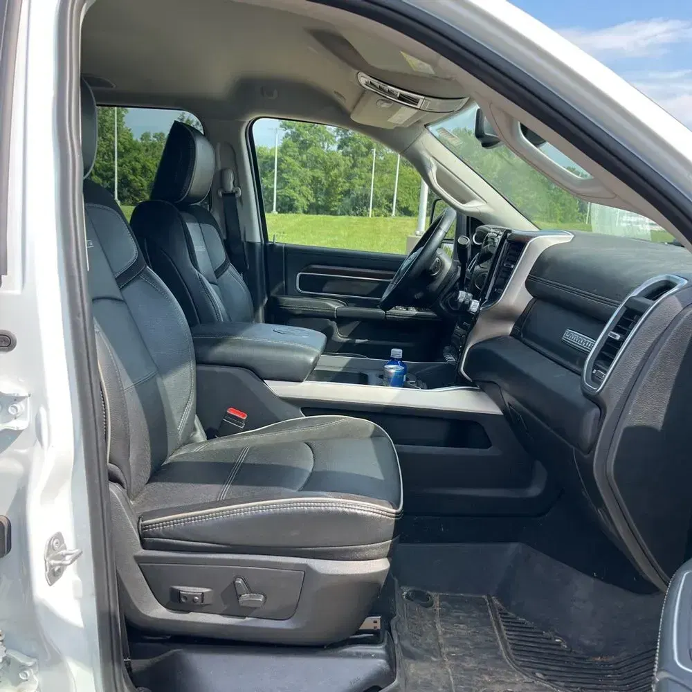 2024 Ram 3500 Laramie