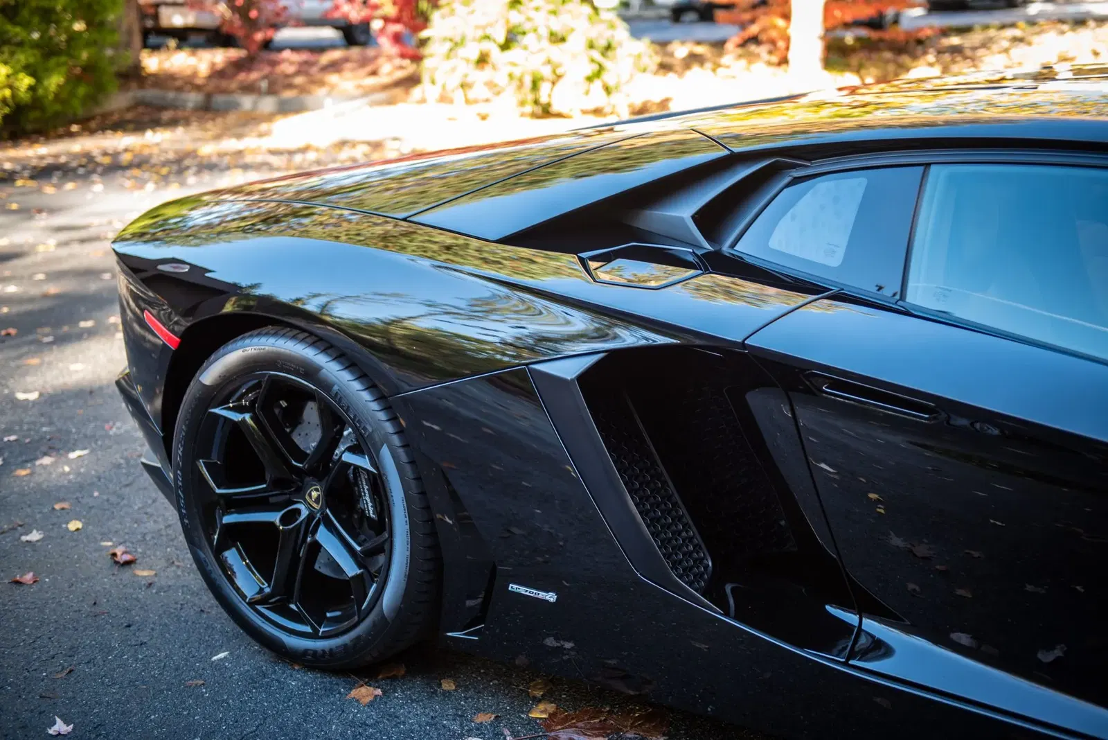 2013 Lamborghini Aventador LP700-4 Coupe