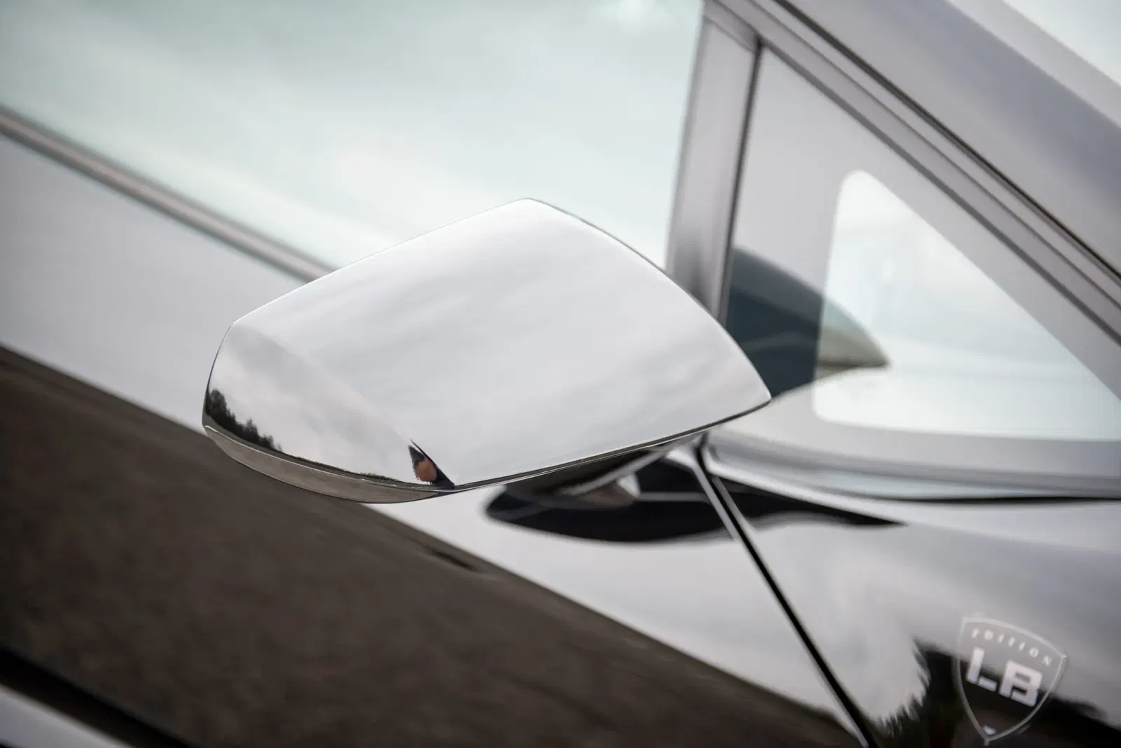 2013 Lamborghini Aventador LP700-4 Coupe
