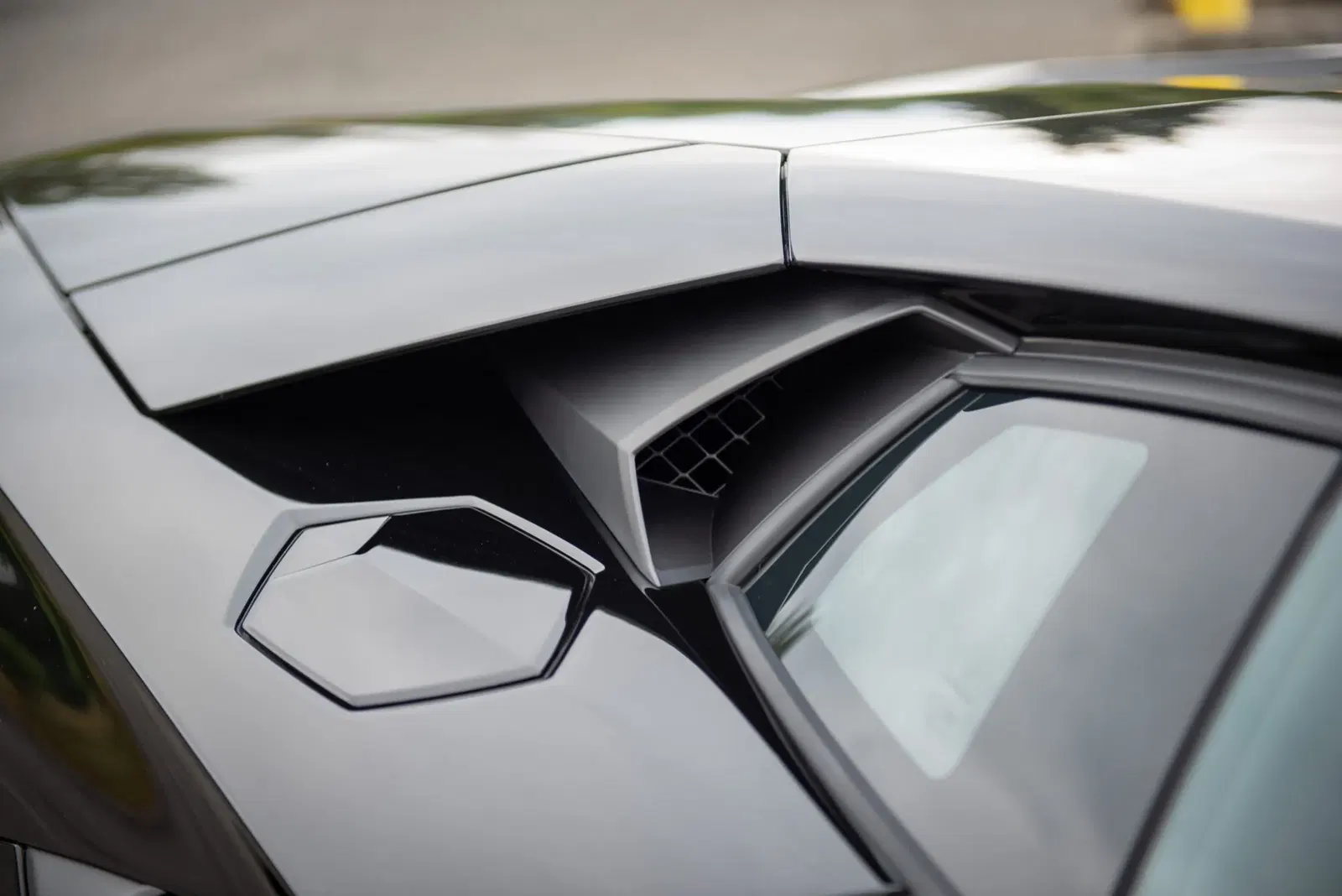 2013 Lamborghini Aventador LP700-4 Coupe