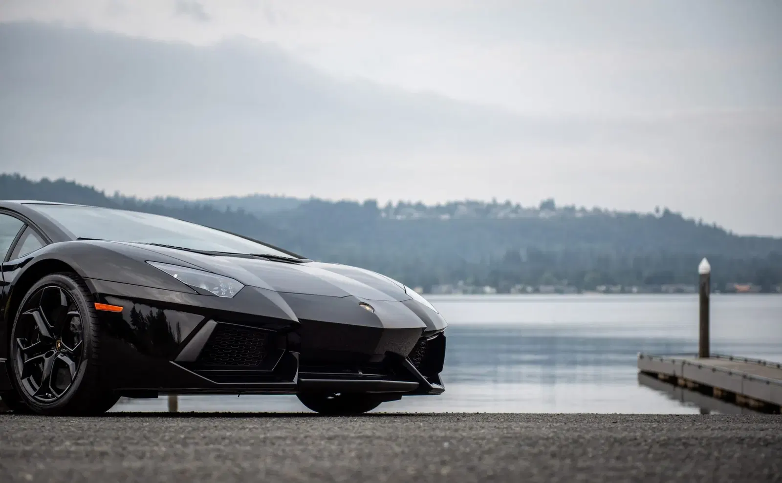 2013 Lamborghini Aventador LP700-4 Coupe