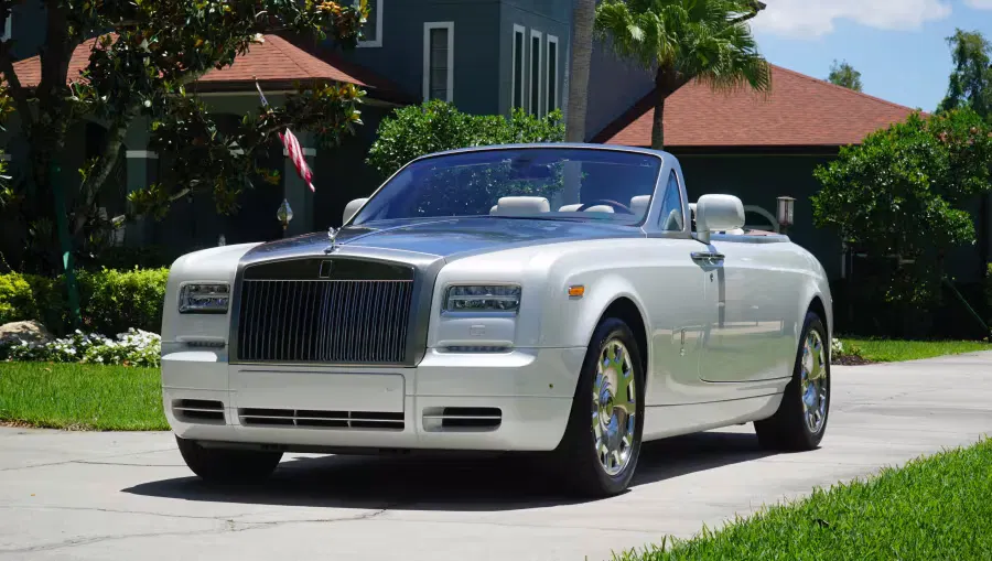 2017 Rolls-Royce Phantom Drophead Coupe