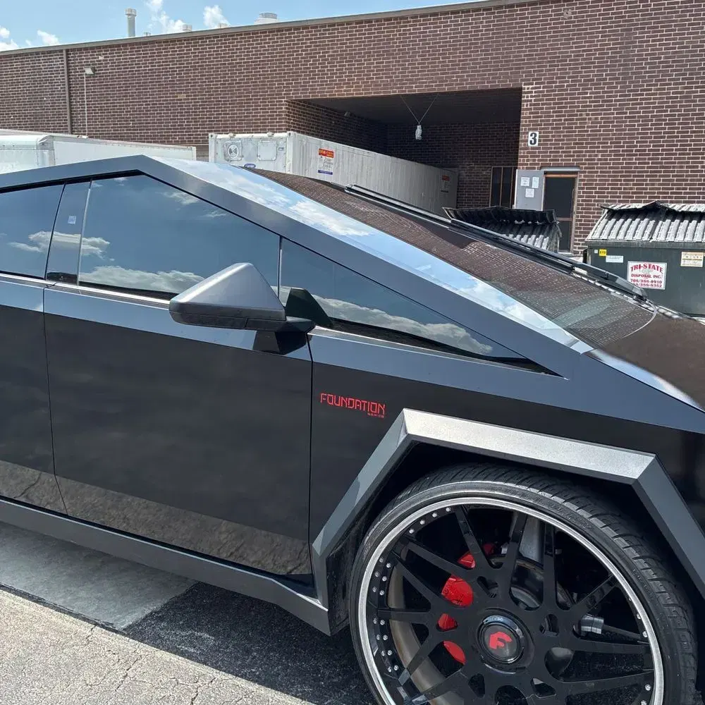2024 Tesla Cybertruck Base