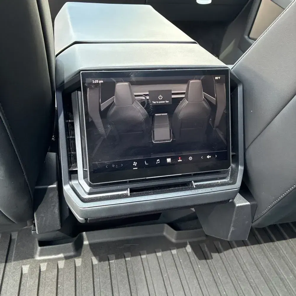 2024 Tesla Cybertruck Base