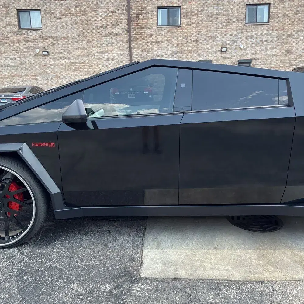 2024 Tesla Cybertruck Base