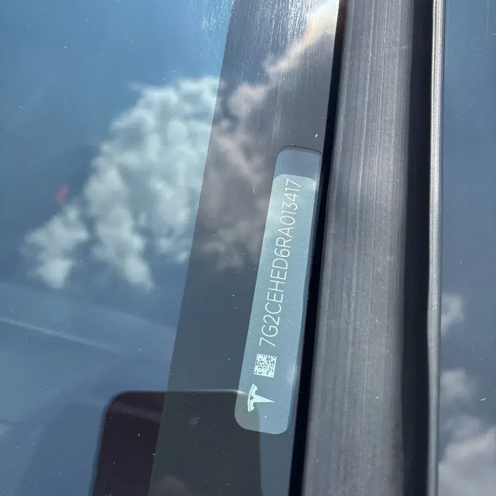 2024 Tesla Cybertruck Base