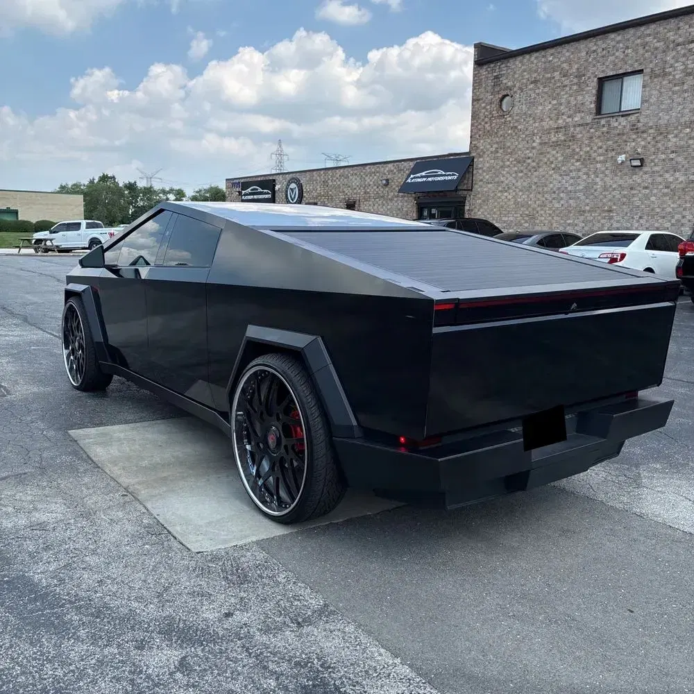 2024 Tesla Cybertruck Base