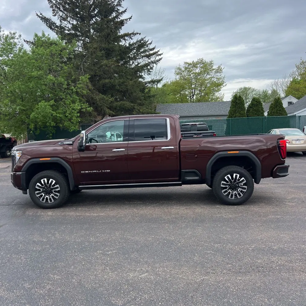 2024 GMC Sierra 3500HD Denali Ultimate