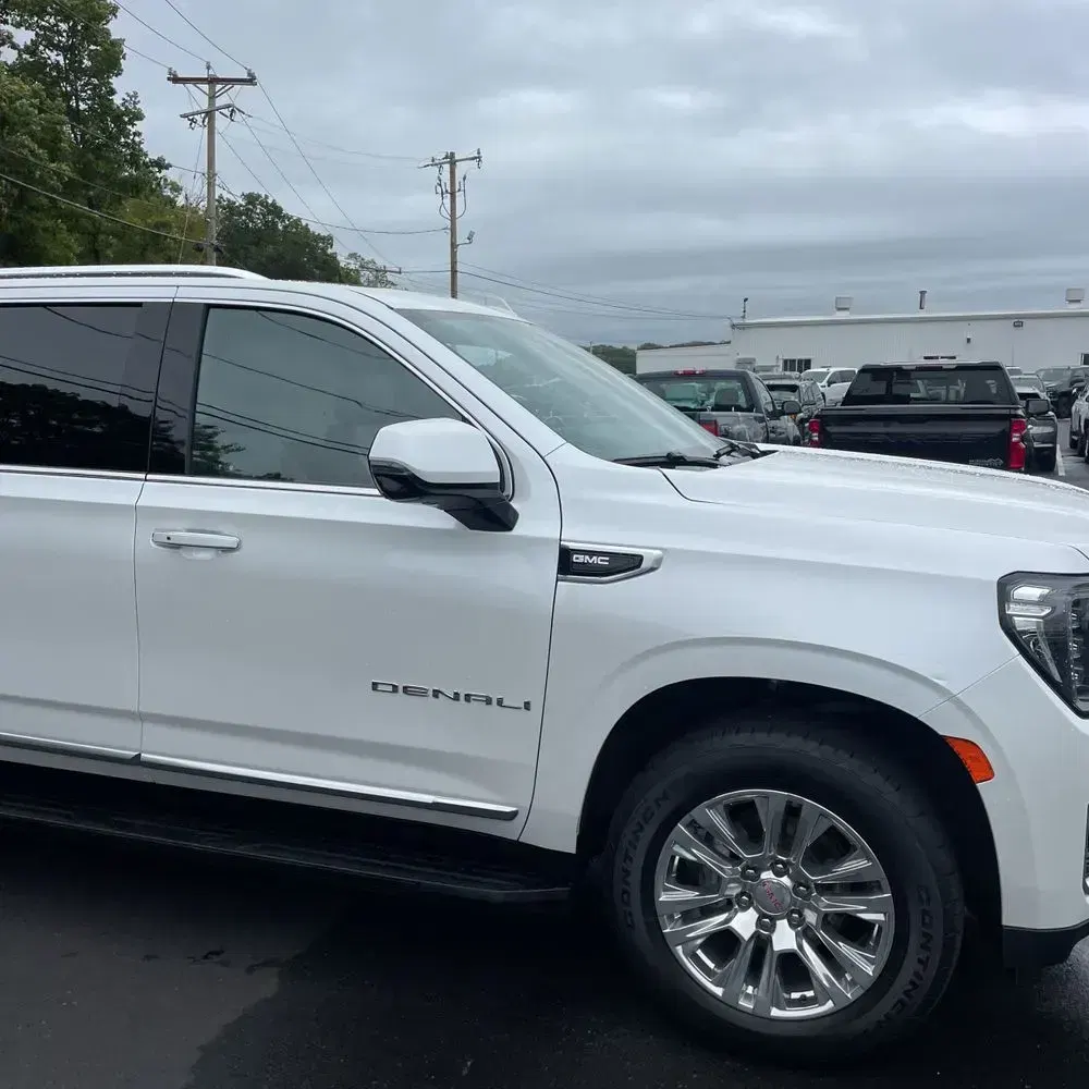 2022 GMC Yukon XL Denali