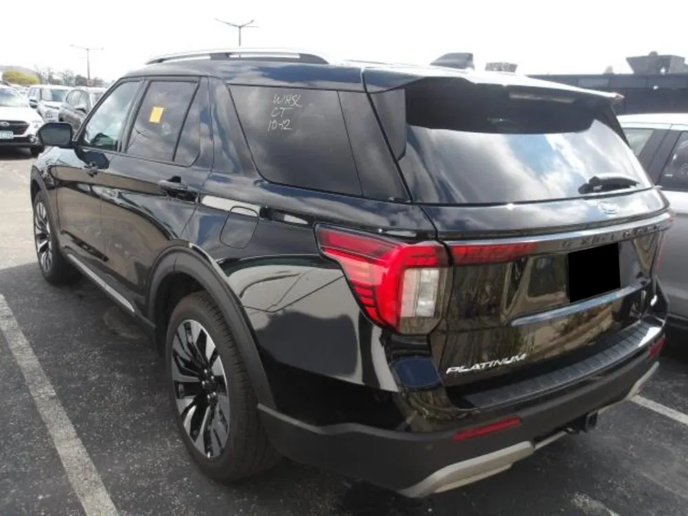 2025 Ford Explorer Platinum