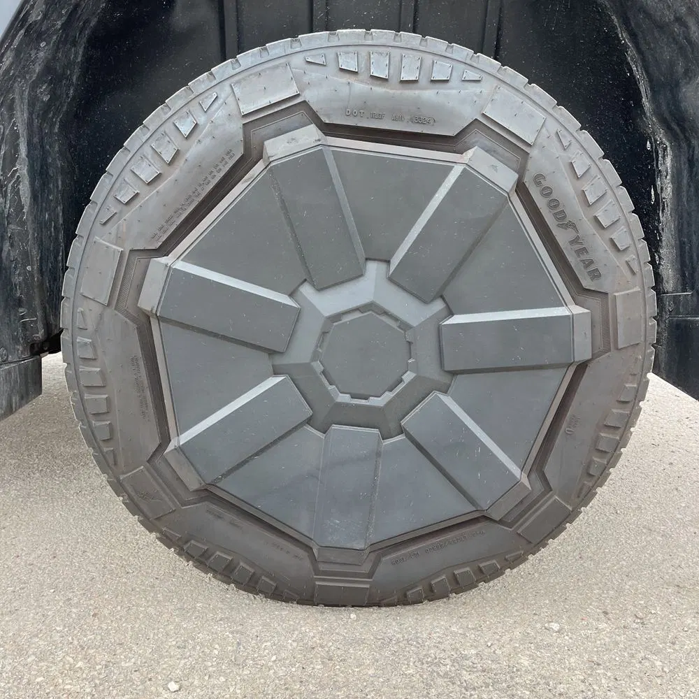 2024 Tesla Cybertruck Base