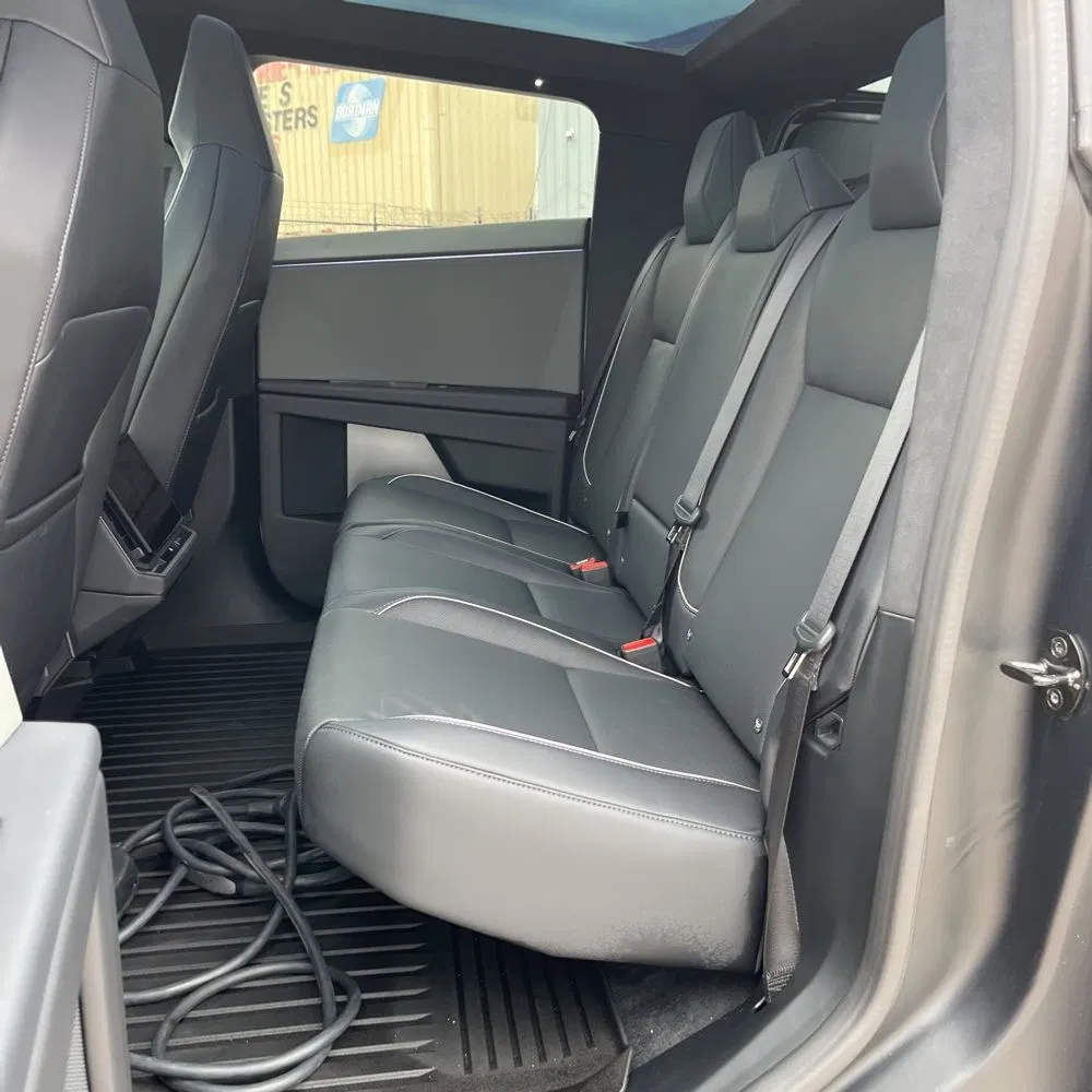 2024 Tesla Cybertruck Base