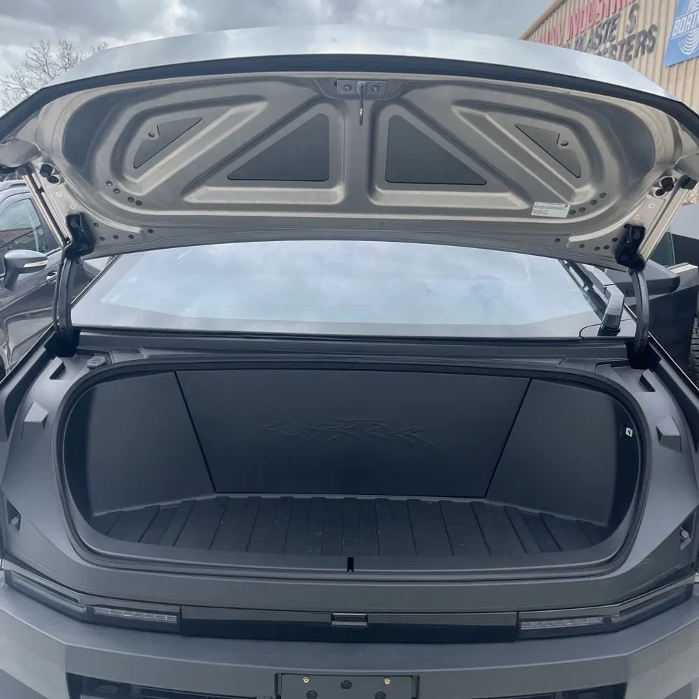2024 Tesla Cybertruck Base