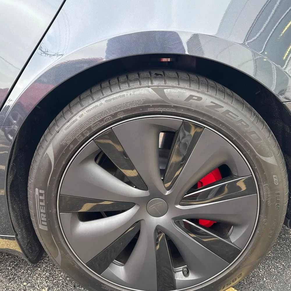 2024 Tesla Model S Plaid