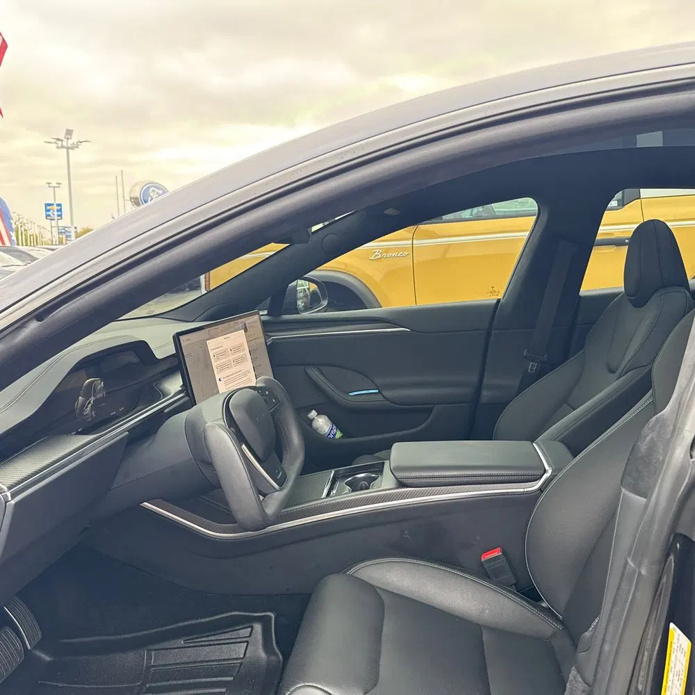 2024 Tesla Model S Plaid