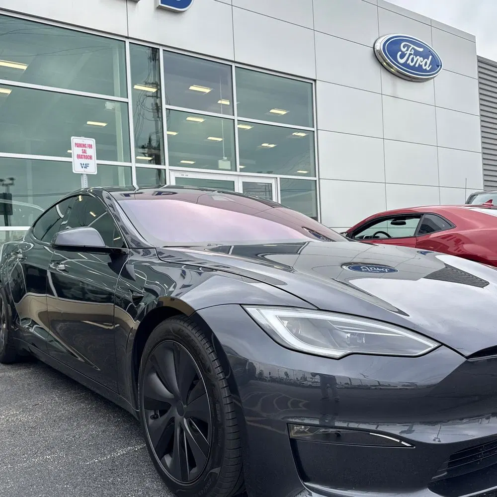 2024 Tesla Model S Plaid