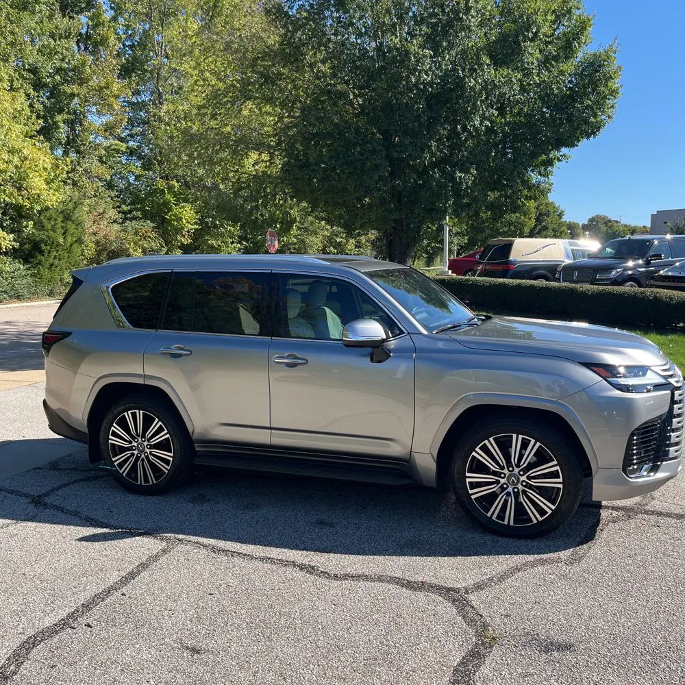 2024 Lexus LX 600 Luxury