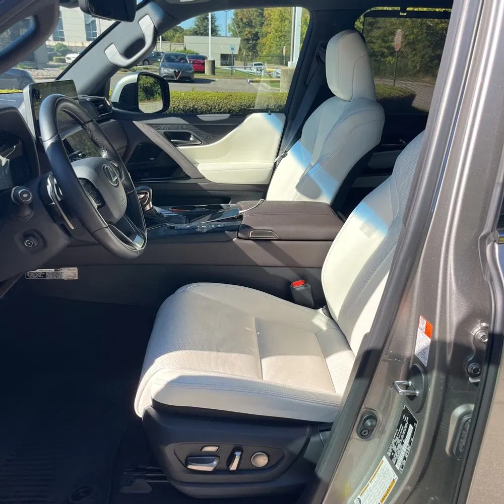 2024 Lexus LX 600 Luxury