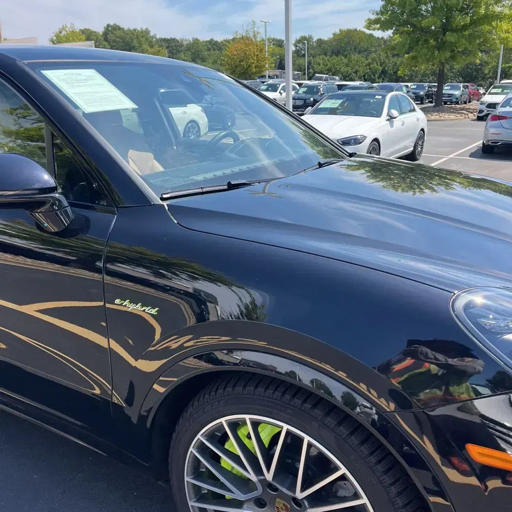 2022 Porsche Cayenne Turbo S E-Hybrid Coupe