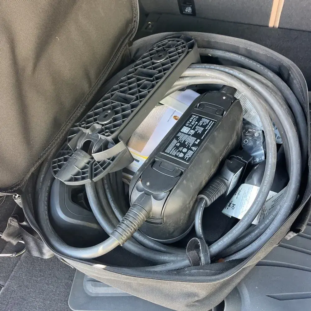 2022 Porsche Cayenne Turbo S E-Hybrid Coupe