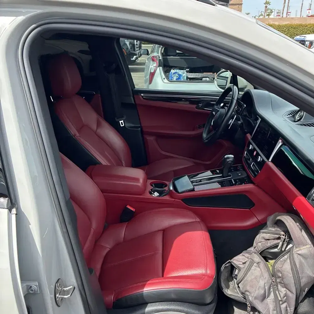 2022 Porsche Macan S