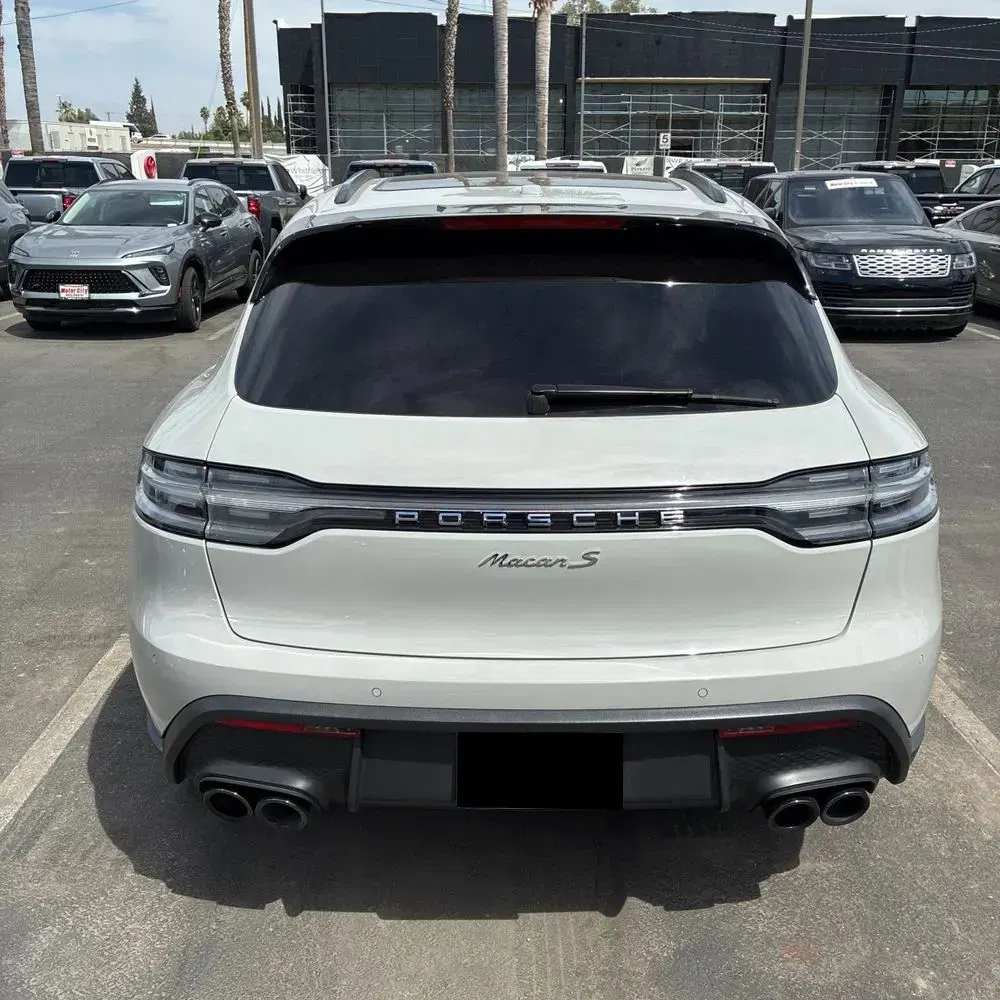 2022 Porsche Macan S