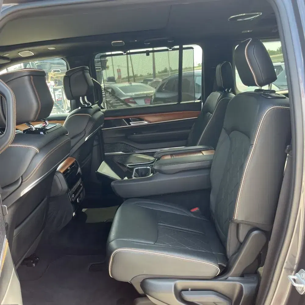 2024 Jeep Grand Wagoneer L Series III