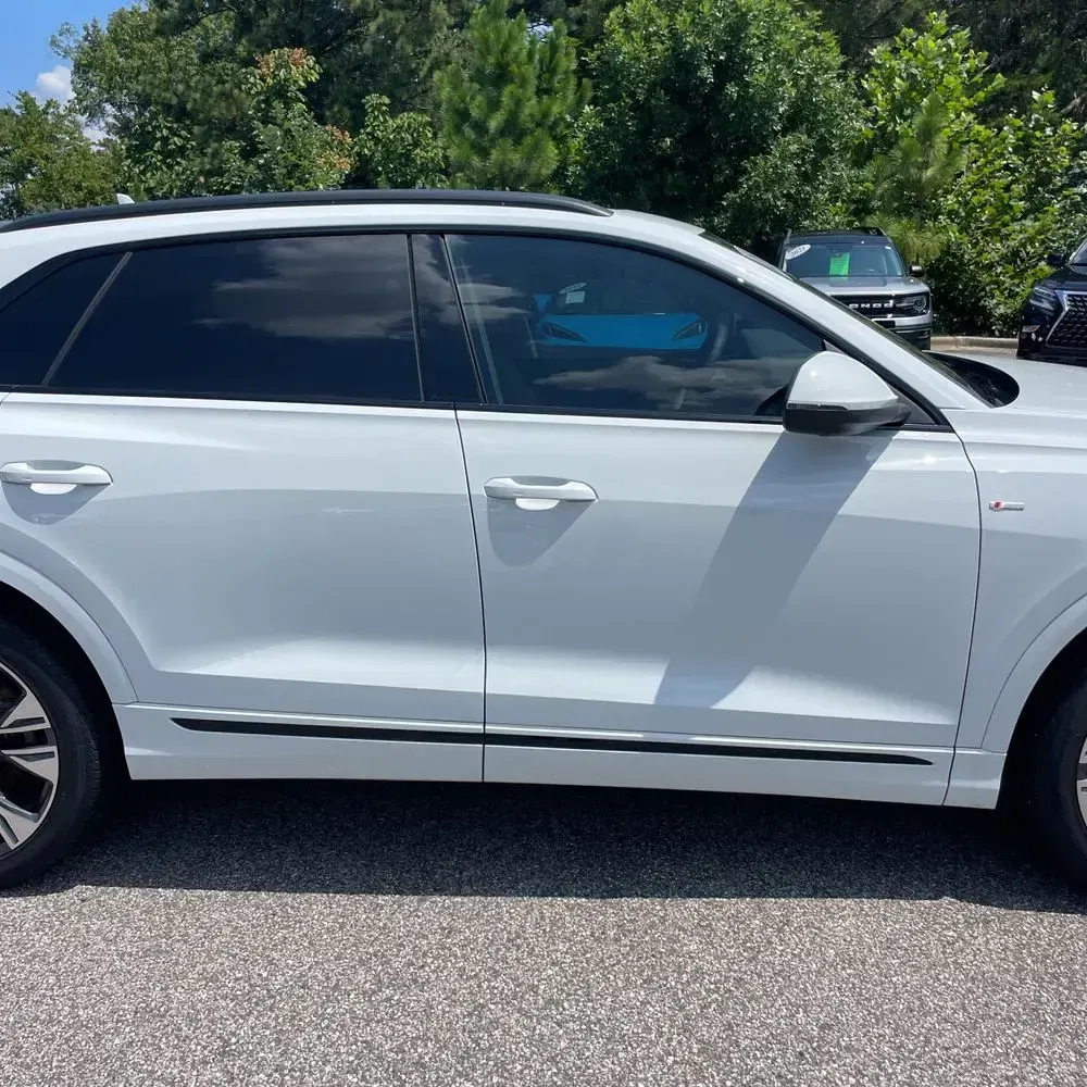 2025 Audi Q8 Premium Plus 55