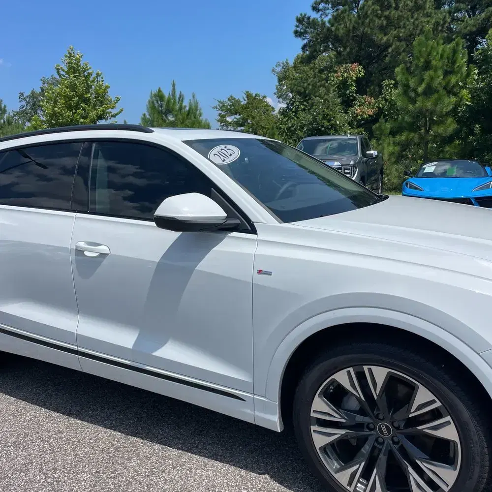 2025 Audi Q8 Premium Plus 55
