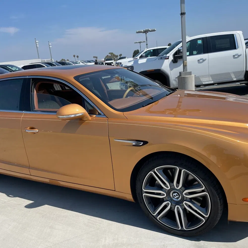 2017 Bentley Flying Spur Base