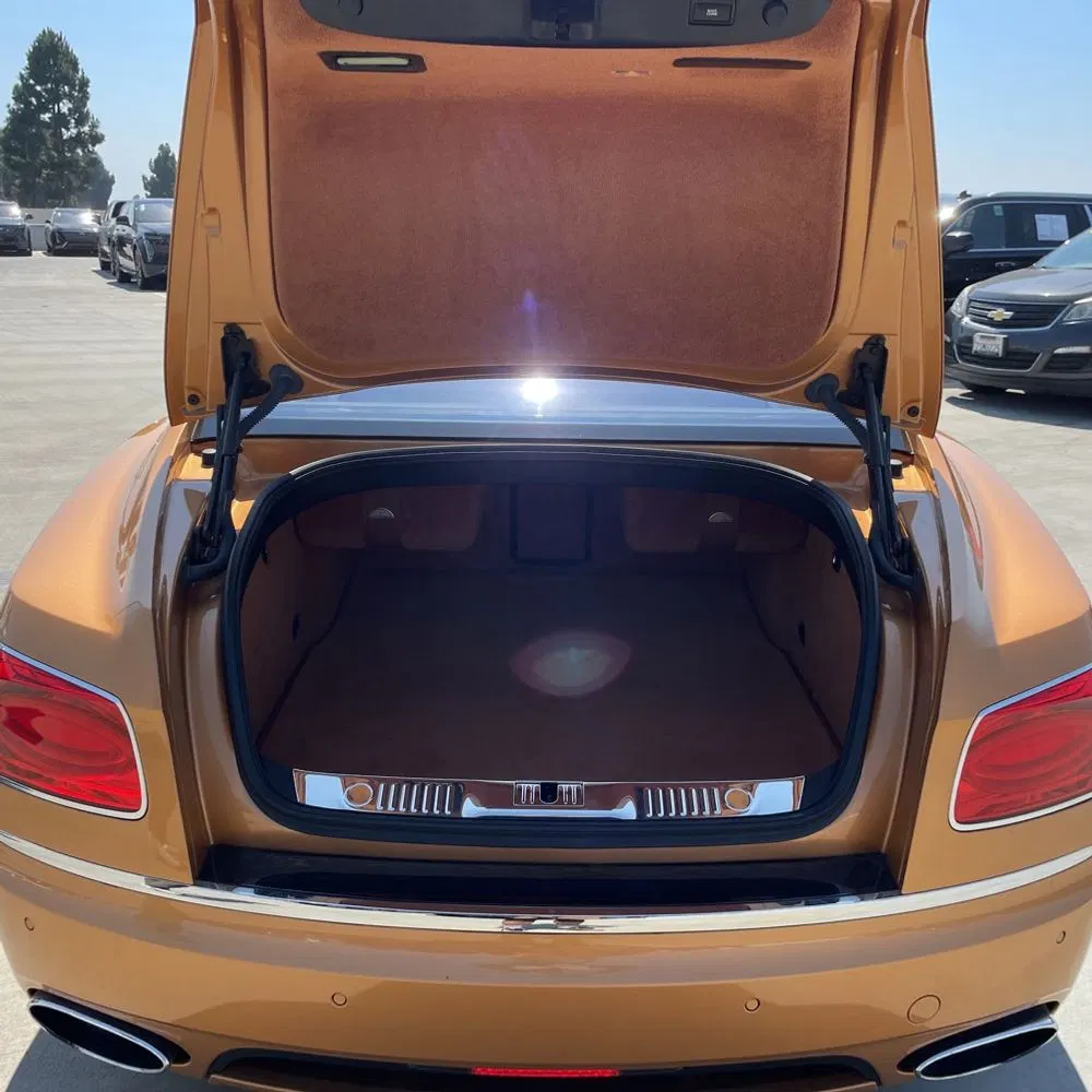 2017 Bentley Flying Spur Base
