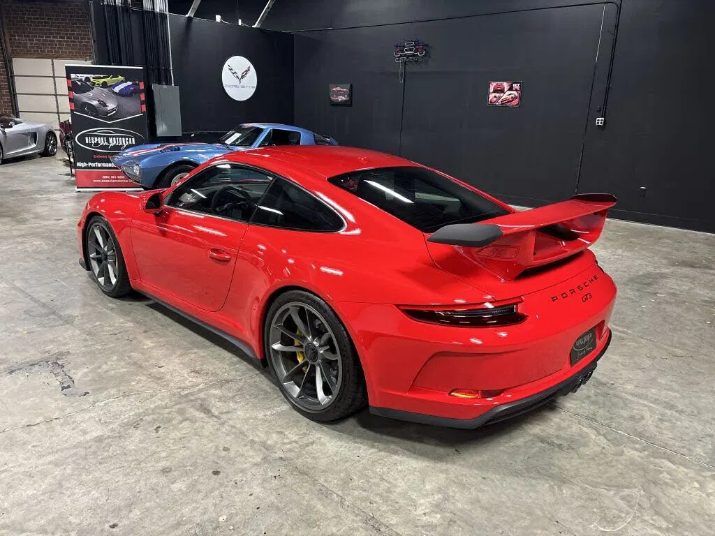 2018 Porsche 911 GT3 Coupe RWD