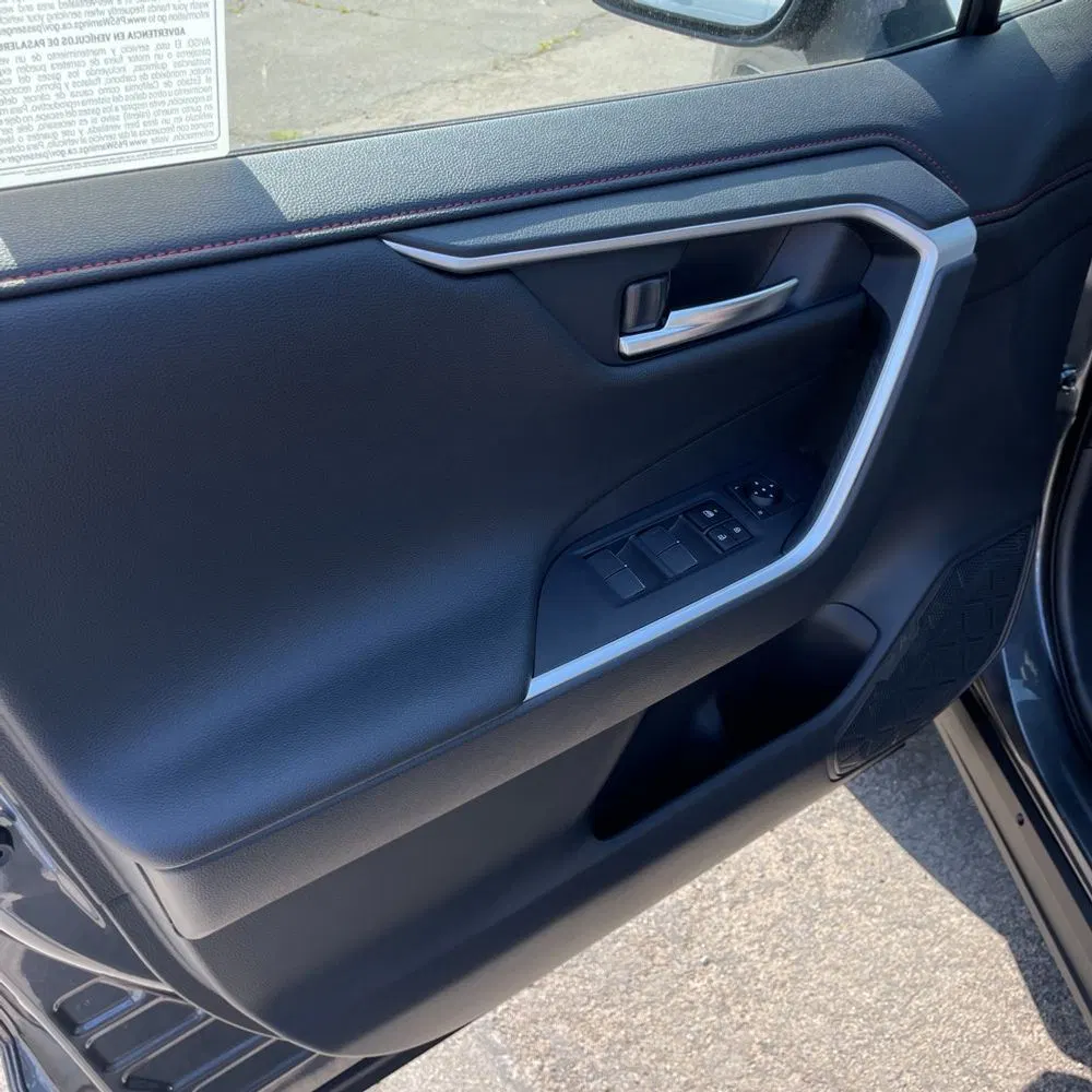 2025 Toyota RAV4 Plug-in Hybrid XSE