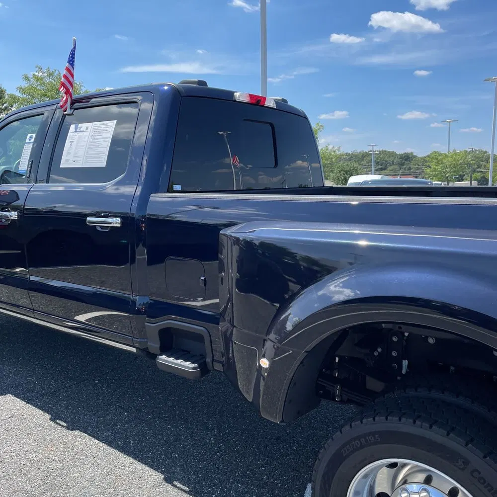 2024 Ford F-450 Super Duty Platinum